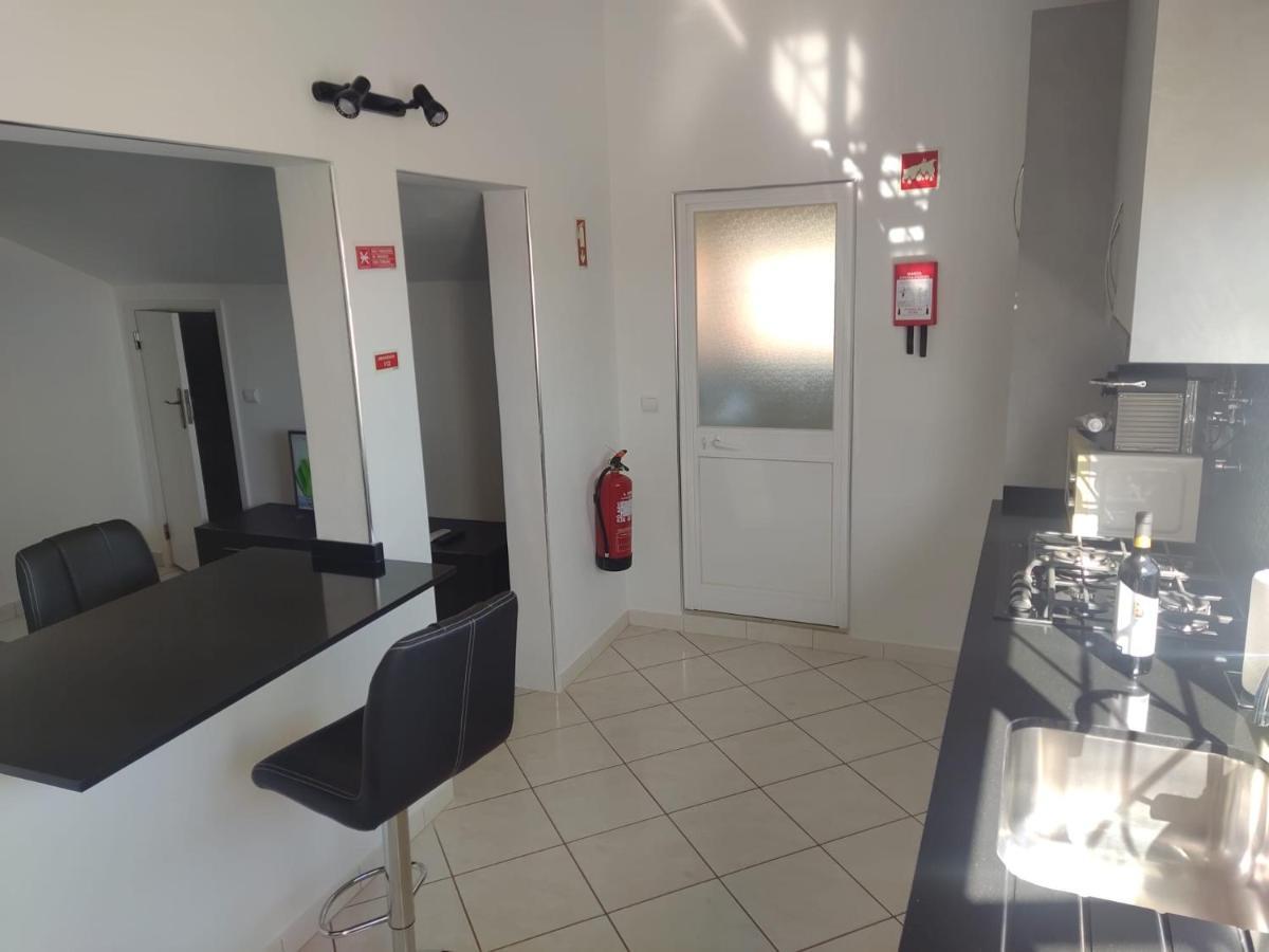 Nunes Apartments Mexilhoeira da Carregacao Екстер'єр фото